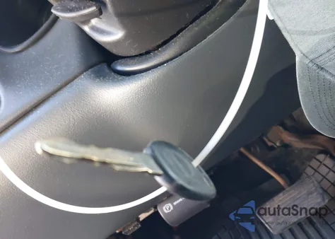 2002 Chevrolet Avalanche 1500 from USA, damaged, VIN 3GNEC13T32G319908